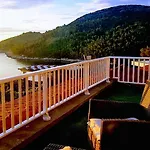 Villa Stone House Poplat *