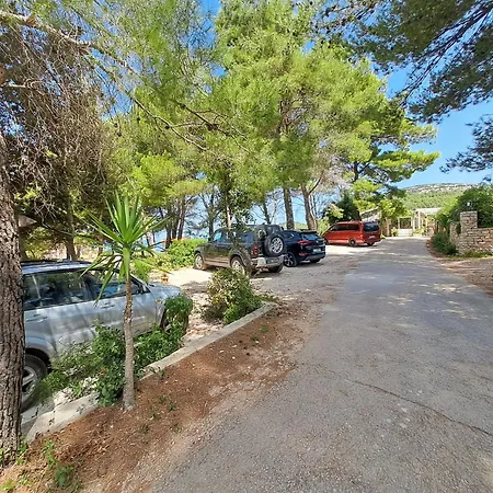 Stone House Poplat Villa *