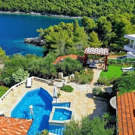 Stone House Poplat Villa