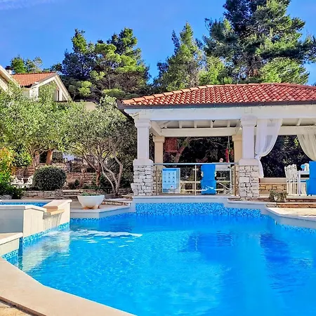 Vila Stone House Poplat
