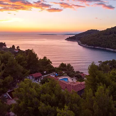 Villa Stone House Poplat *