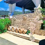 빌라 Stone House Poplat
