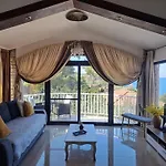 Stone House Poplat 벨라루카