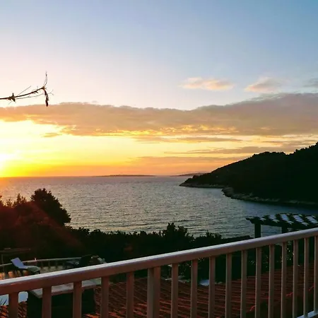 Stone House Poplat Vela Luka