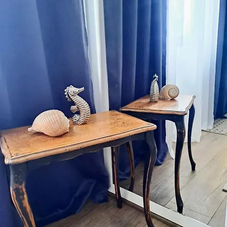 فيلة Stone House Poplat *