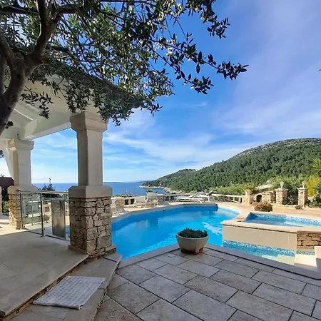 Stone House Poplat Villa