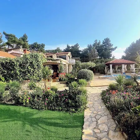 Stone House Poplat Villa