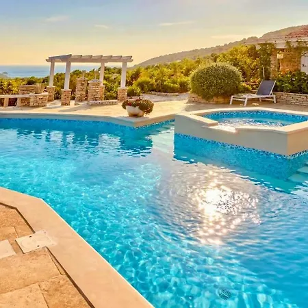 Villa Stone House Poplat *