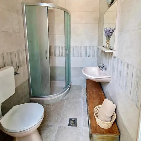 Stone House Poplat Vela Luka