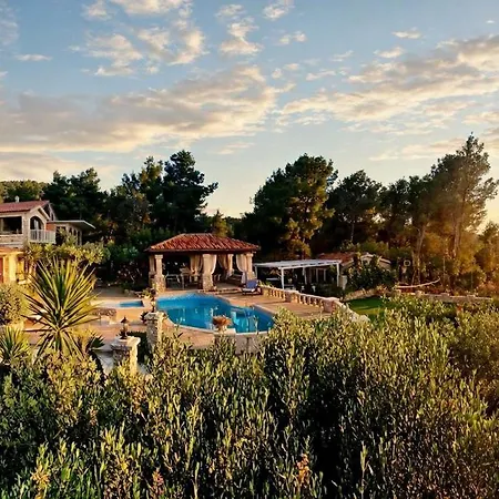 Stone House Poplat Vela Luka