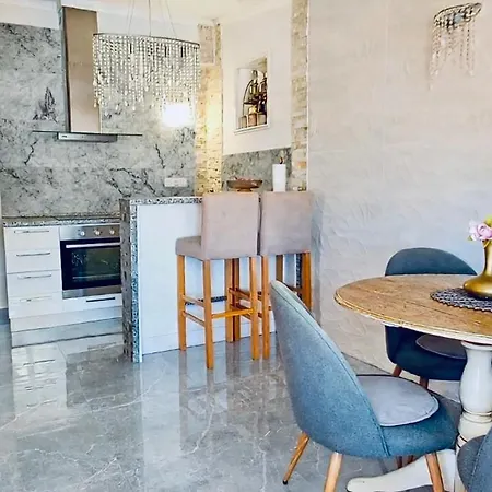Stone House Poplat * Vela Luka