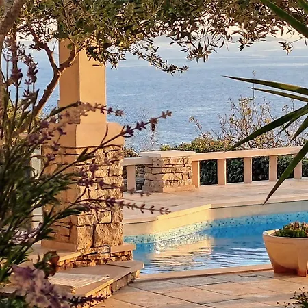 Stone House Poplat Vela Luka