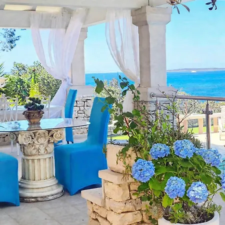Stone House Poplat Vela Luka