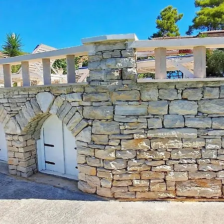 Stone House Poplat Villa
